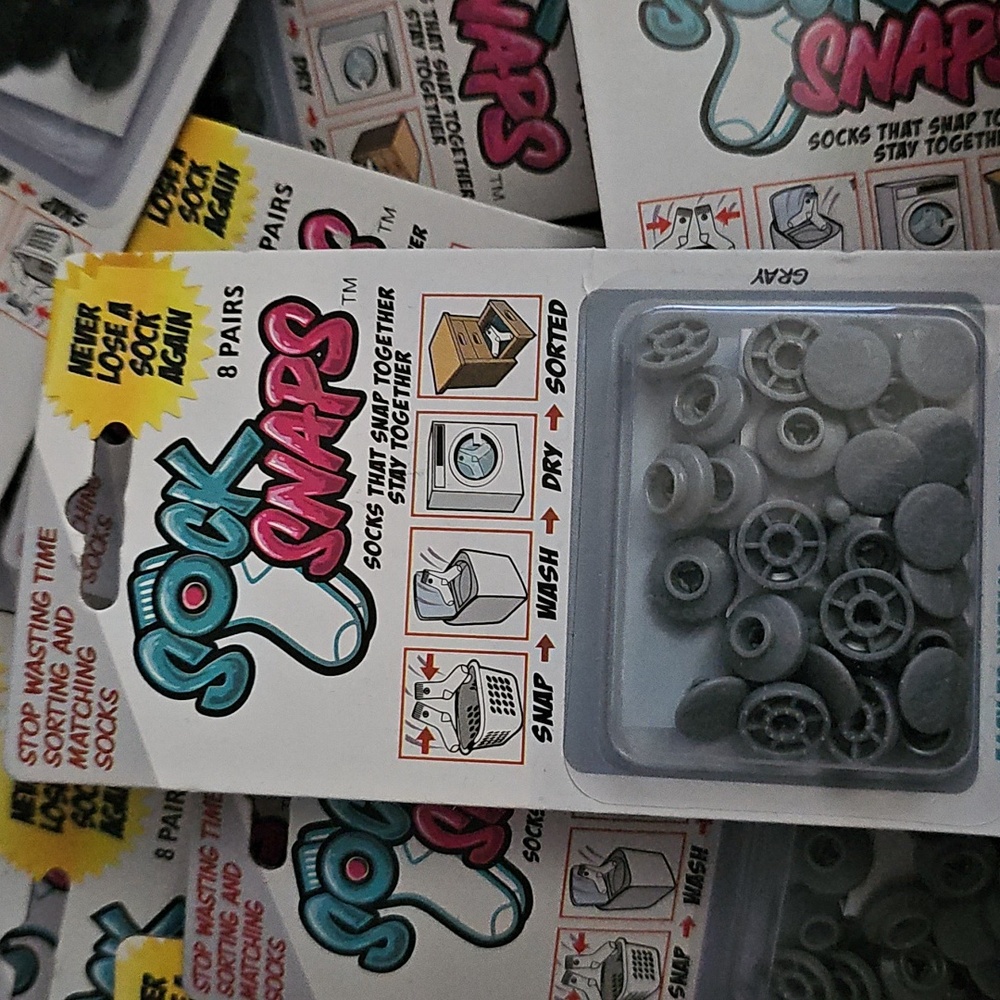 Nwt Sock Snaps Keep Socks Together With These Snap On Sock Clips - Picture 2 of 4
